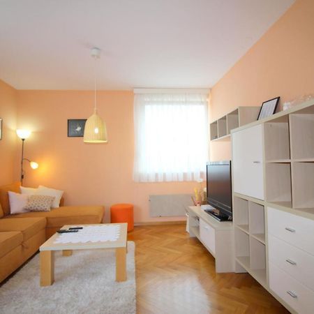 Apartment Vojka In City Center 포레치 외부 사진