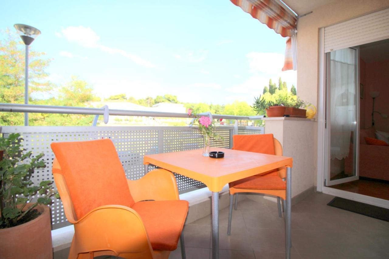 Apartment Vojka In City Center 포레치 외부 사진